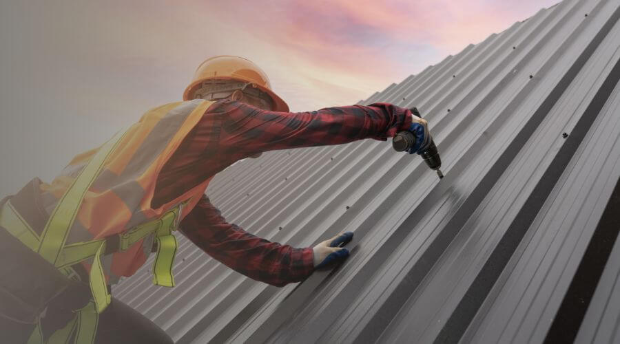 Expert top industrial roofings services in Elwin, IL